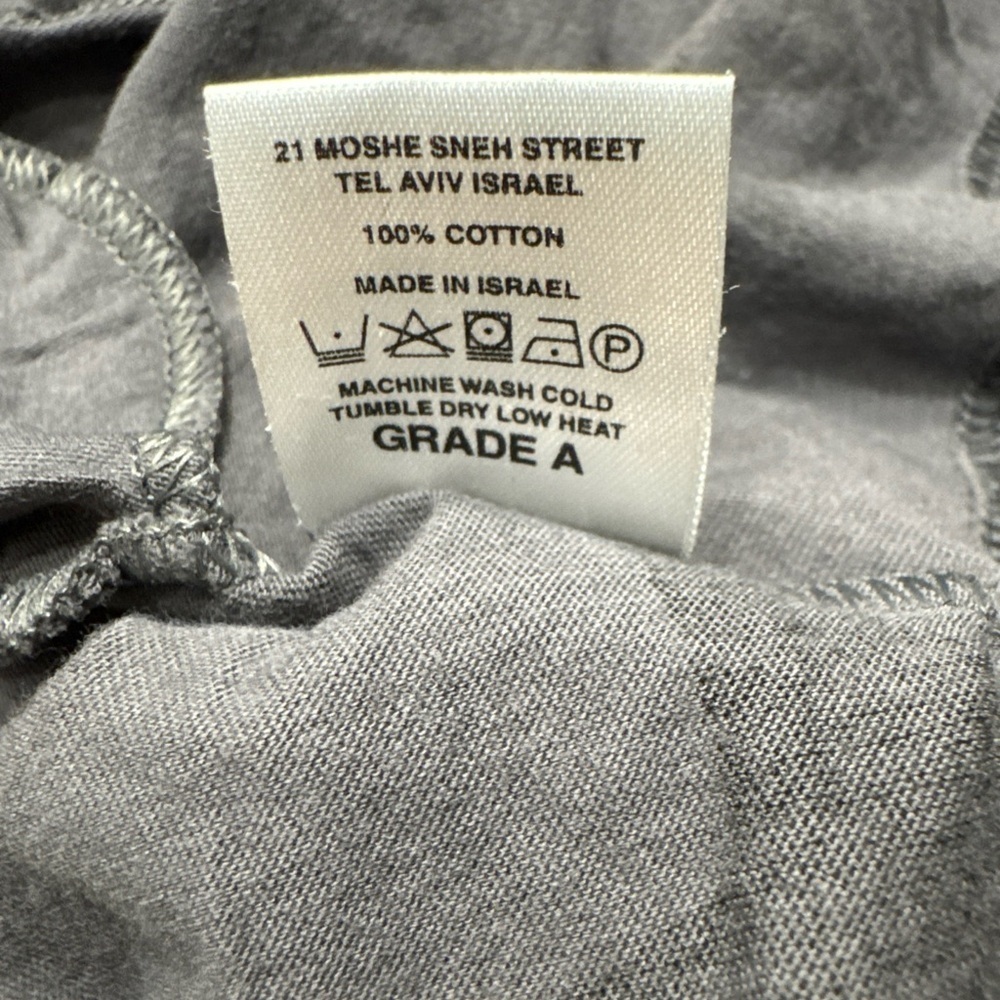 NUNUNU Star 360 Dress Short Sleeves Grey Black Stars NWT - Picture 4 of 6